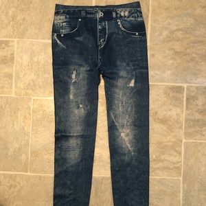 Distressed denim look legging